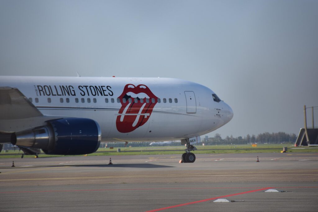rolling stones, airplane, schiphol, music, aviation, blue music, blue airplane, rolling stones, rolling stones, rolling stones, rolling stones, rolling stones
